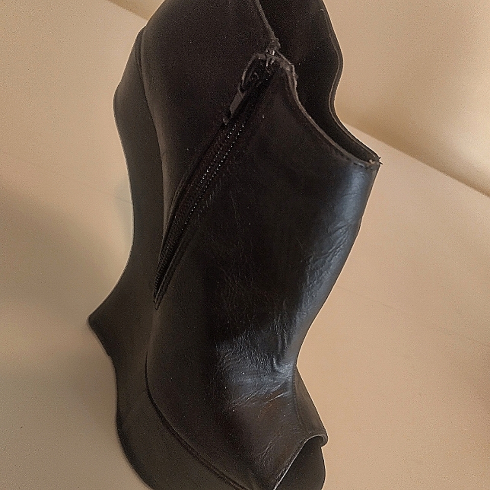 Lady Gaga style platform shoes